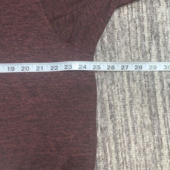 Van Heusen Flex Mens Size XL Pullover Three Button Shirt Burgundy Long Sleeve - Picture 4 of 6